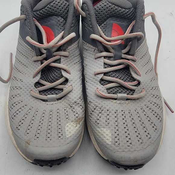 The North Face Ampezzo Mens 8.5 Gray Running Shoes Athletic Trail Hiking Camping